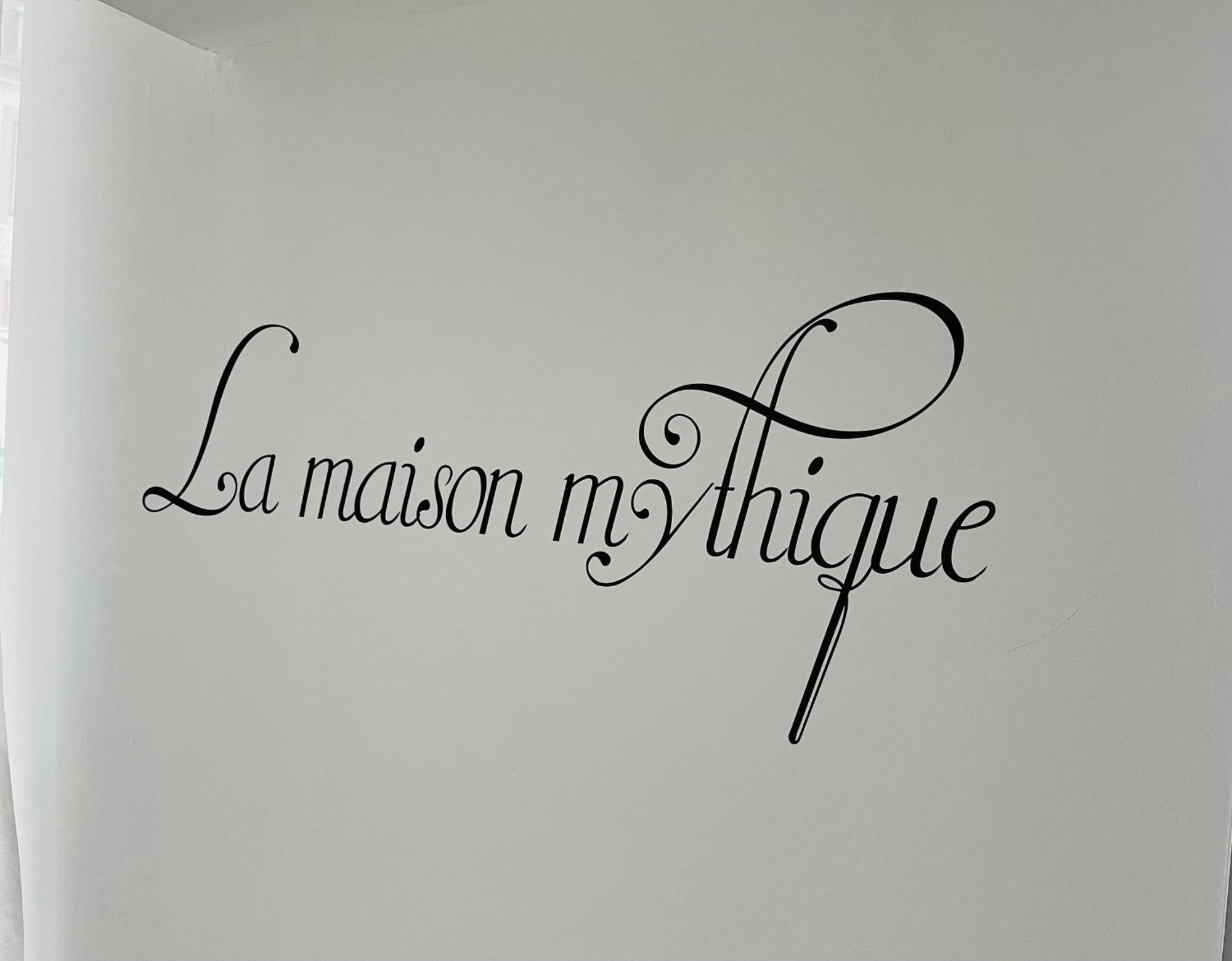La Maison Mythique Andenne Extérieur photo