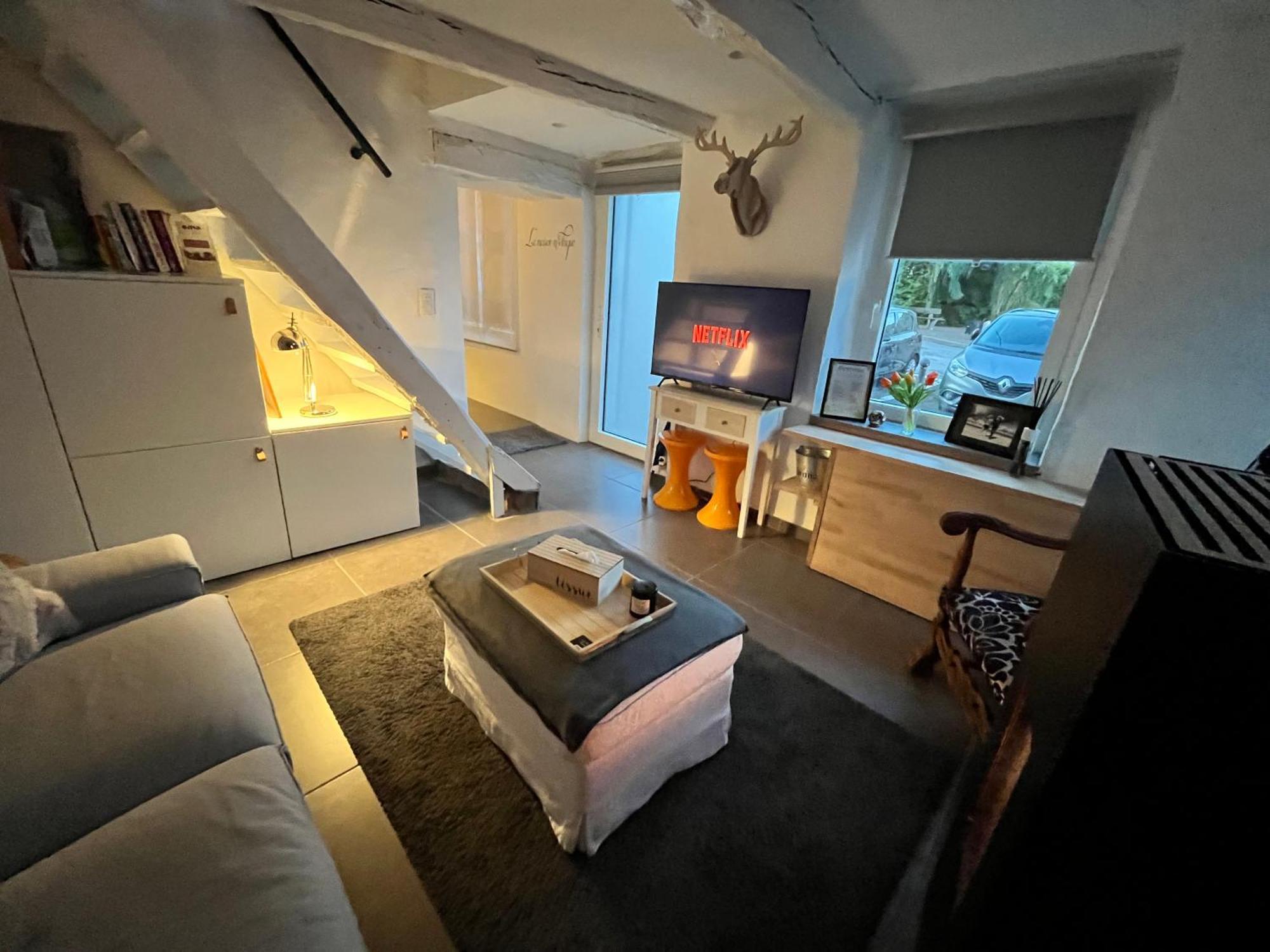 La Maison Mythique Andenne Extérieur photo